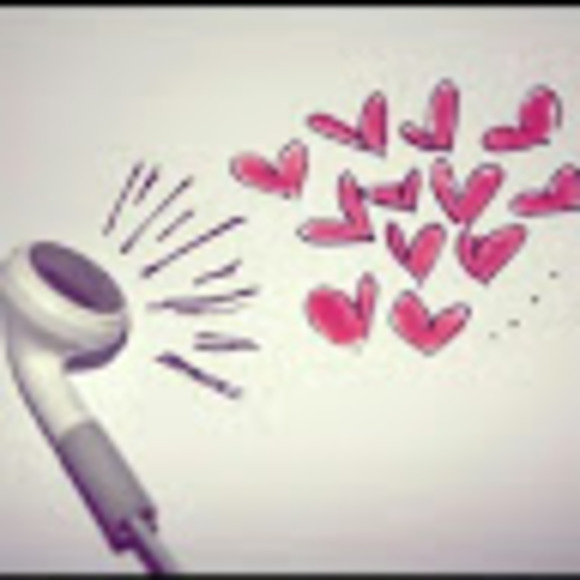 Meet your Posher, Elyanna - Picture 1 of 1